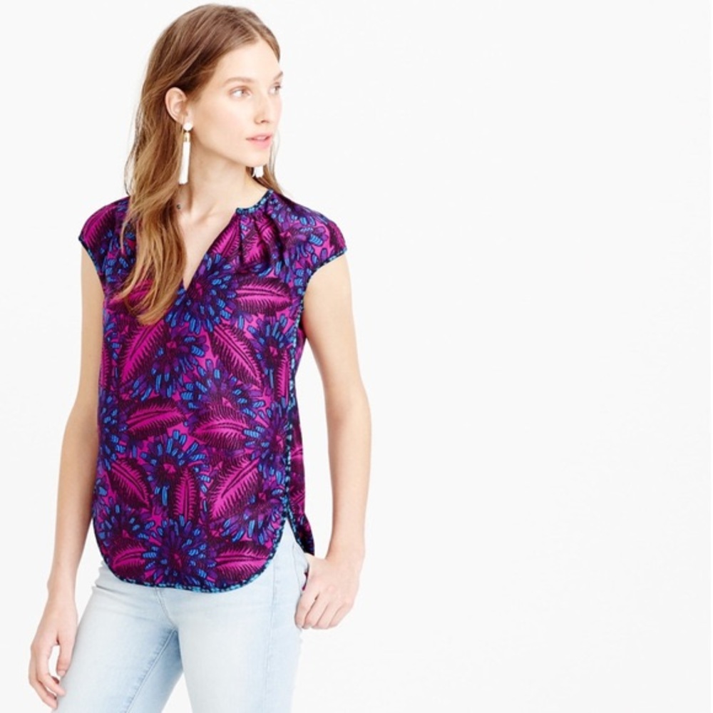 J CREW Silk Top with Keyhole Clasp Closure.
